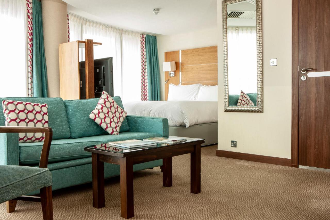 Waterfront Hotel Southport
